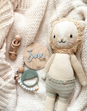 Load image into Gallery viewer, Welcome Rounds Babe Announcement