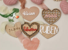 Load image into Gallery viewer, Valentine Basket Tag