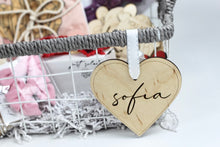 Load image into Gallery viewer, Valentine Basket Tag