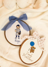 Load image into Gallery viewer, Fuzzy Bear with Balloon Baby Announcement
